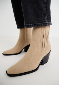 ONLY SHOES ONLBROOKE-2  - Bottines à talons hauts - beige