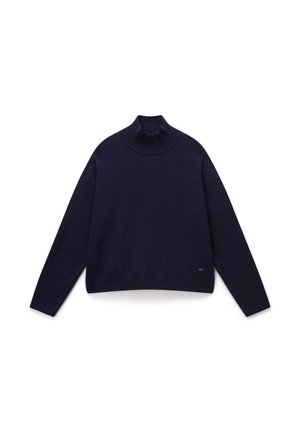 Marineblauwe turtleneck trui van zachte breimateriaal. Beschikt over lange mouwen en een ribgebreide kraag. Eenvoudig ontwerp met een klein merkembleem aan de zoom.