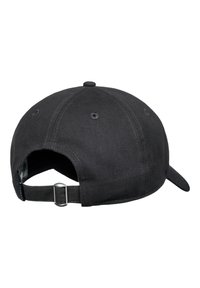Casquette en coton noir avec une visière courbée, une sangle ajustable à l'arrière et des œillets de ventilation sur le dessus pour la respirabilité.