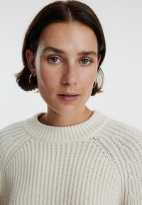 EDITED BRITTANY - Strickpullover - weiß