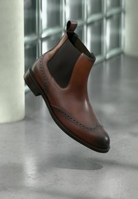 Non sélectionné, medium brown