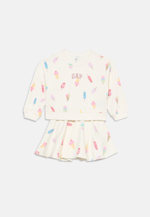 BOXY CREW SET - A-lijn rok - new off white