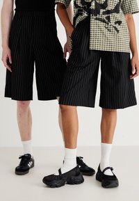 Jaded London GOLIATH UNISEX - Shorts - black