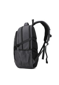 Zaino grigio con schienale in rete imbottita e spallacci regolabili. Presenta diversi scomparti con cerniera e un materiale esterno resistente.