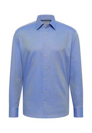 Langærmet herreskjorte i lyseblå med fint teksturmønster, knaplukning, klassisk krave og knappede manchetter.