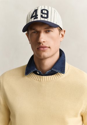 GANT, GANT STRIPED CAP - Cap - cream