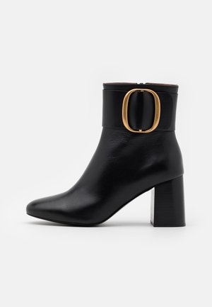 Lage laarzen - black