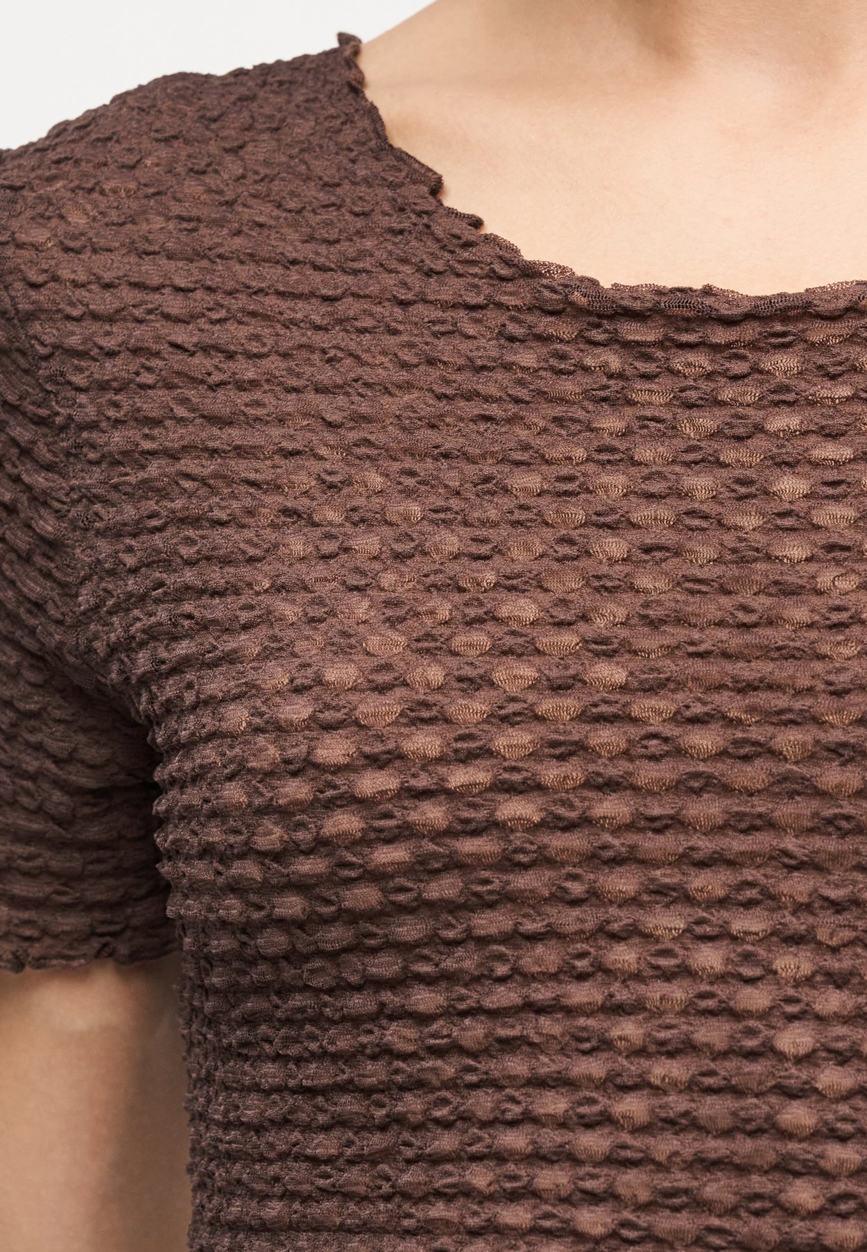 ONLDELILAH O NECK