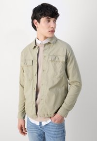 Lindbergh OVERSHIRT - Lengva striukė - olive