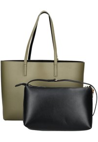 Borsa a tote verde oliva con fodera nera e due manici, abbinata a una piccola pochette nera con zip. Entrambi realizzati in pelle liscia.