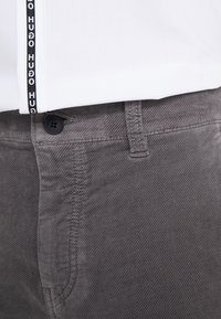 BOSS Kalhoty - grey