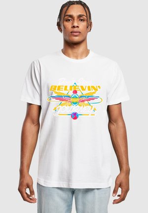 White cotton t-shirt featuring a colorful graphic with a globe, wings, and text, "Don't Stop Believin' Journey," in vibrant hues.