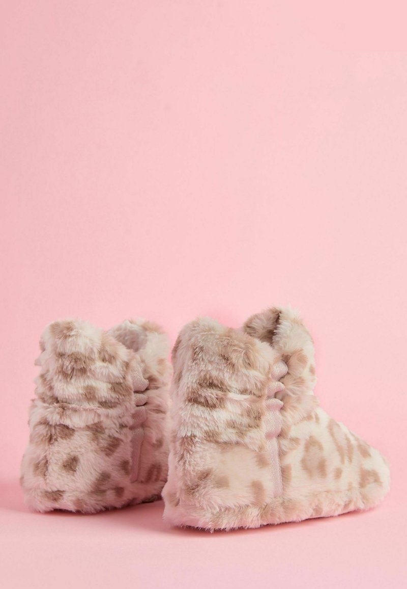 Lipsy Slippers natural/beige Zalando