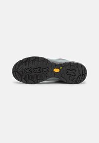 Scarpa MOJITO TRAIL GORE TEX - Hiking shoes - conifer /raspberry