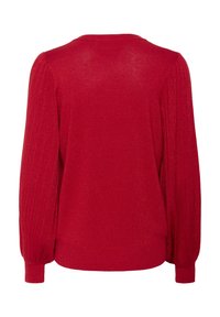 Rode gebreide trui met een gestructureerd ribpatroon op de mouwen en een klassieke ronde hals. Zacht, lichtgewicht materiaal met een lichte glans.