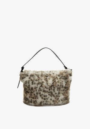 Tasche aus F faux mit einem gepunkteten Muster in Beige- und Brauntönen, mit einem schwarzen Ledertragegurt und einem Reißverschluss.