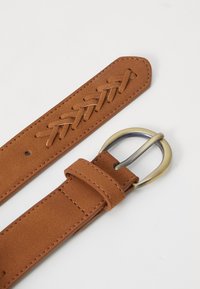 Brown faux leather belt with a braided design and a metal buckle. Features a smooth texture and a sturdy construction. Buckle is silver-toned.