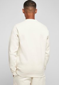 Starter ESSENTIAL CREWNECK - Sweatshirt - palewhite