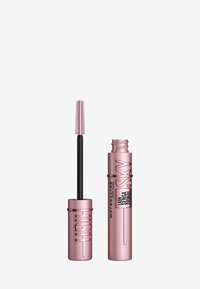 Mascara Maybelline in un tubetto rosa riflettente con scritte nere in grassetto. L'applicatore è un piccolo pennello a setole fini.