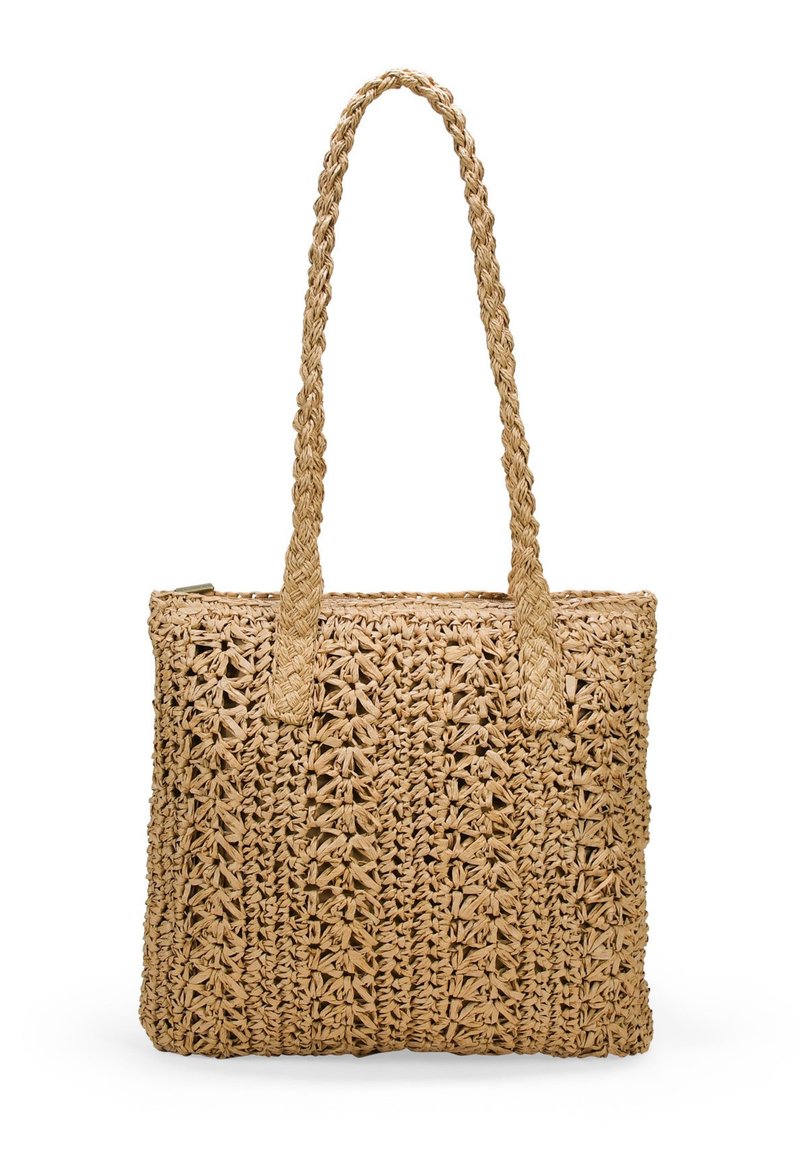 Bolso de tote de paja tejido en un suave beige, que presenta un asa trenzada y un patrón abierto y texturizado a lo largo del cuerpo.