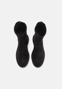 Kennel + Schmenger Botines con plataforma - black
