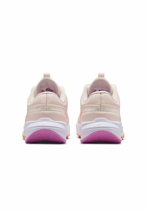 Nike STAR RUNNER 5 GS UNISEX - Road running shoes - chalk sail light magenta orange pulse — foto 4