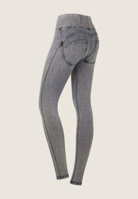 Freddy Farkkuleggingsit - light grey jeans black seams