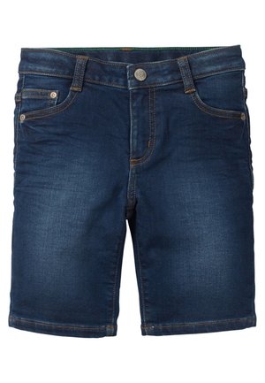 Pantalones cortos de mezclilla en azul oscuro con costuras amarillas. Incluye características como bolsillos delanteros, una cremallera con botón y un corte recto. Tejido suave y texturizado.