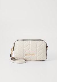 Nem kiválasztott, ecru