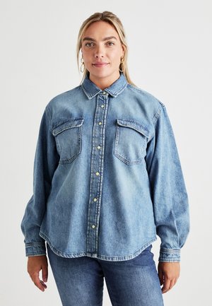 ONLY Carmakoma CARBROADWAY - Button-down blouse - medium blue