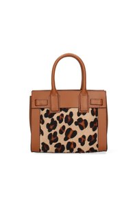 Bruine leren handtas met paneel van haarleer met luipaardprint, rechthoekige vorm, korte handvatten en twee metalen accenten aan de voorkant.