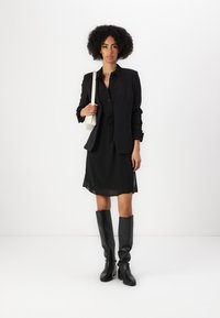 Calvin Klein STRUCTURE SLIM  - Blazer - black