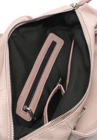 MISAKO Käsilaukku - purple