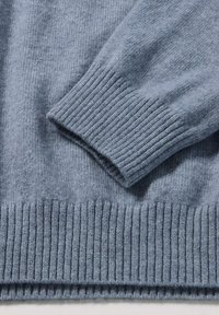 Unausgewählt, helles jeansblau