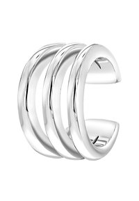 Drie met elkaar verbonden zilverkleurige metalen armbanden, met een gladde, afgeronde vorm en een gepolijste afwerking en open uiteinden.