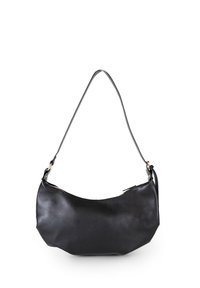 Borsa a spalla in pelle nera con forma curva, texture liscia, tracolla singola regolabile e chiusura con zip color oro.