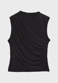 Sort ærmeløs top med asymmetrisk drapering på den ene side, med en rund halsudskæring og en tætsiddende kant.