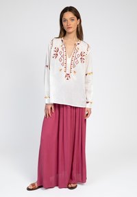 AN'GE Blouse - ecru