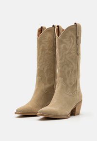 Jeffrey Campbell DAGGET - Botas camperas - sand