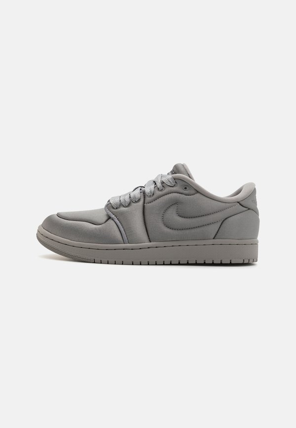 AIR JORDAN 1 LOW METHOD OF MAKE - Trainers