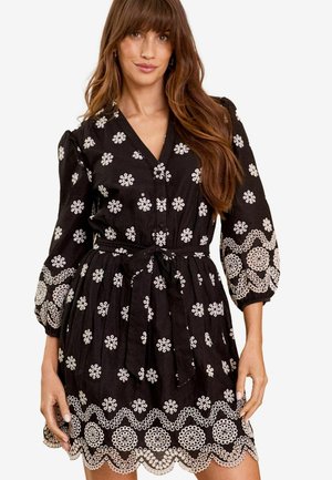 Love & Roses V NECK BRODERIE MINI - REGULAR FIT - Tričkové šaty - black white