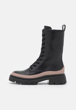 Stivaletti stringati - black