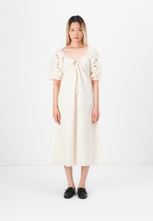 DRESS - Maxi šaty - ecru