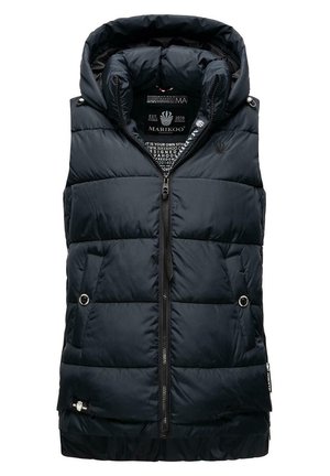 Gilet rembourré bleu marine avec capuche amovible, fermeture éclair et poches latérales. Présente un logo discret et des accents de boutons. Texture lisse.