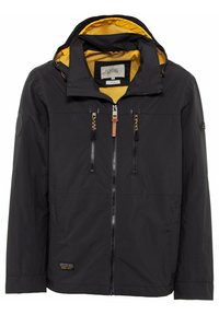 Sort jakke med en gul foret hætte, lynlås foran, flere lynlåslommer og logo-patch på ærmet. Lavet af et glat stof.