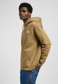 Lee LONG SLEEVE - RELAXED FIT - Jersey con capucha - dark khaki