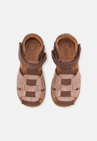 Bisgaard JESSIE - Babysko - brown