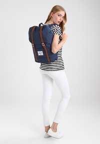 Herschel RETREAT - Rucksack - navy