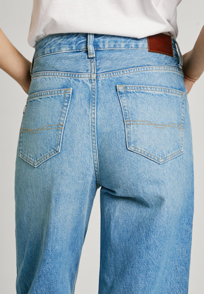 Earl Jeans LFA4006 Iconic Blue Denim, Taille 28, Flare, Neuf Avec étiquettes