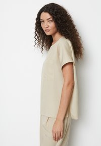 Marc O'Polo STYLE SHORT SLEEVE CREW NECK SOLID - Basic T-shirt - dusty field